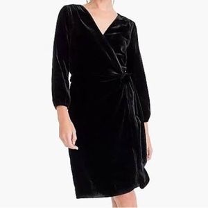 NWT J.Crew Women’s Black Velvet Wrap Dress Size 6 worn once